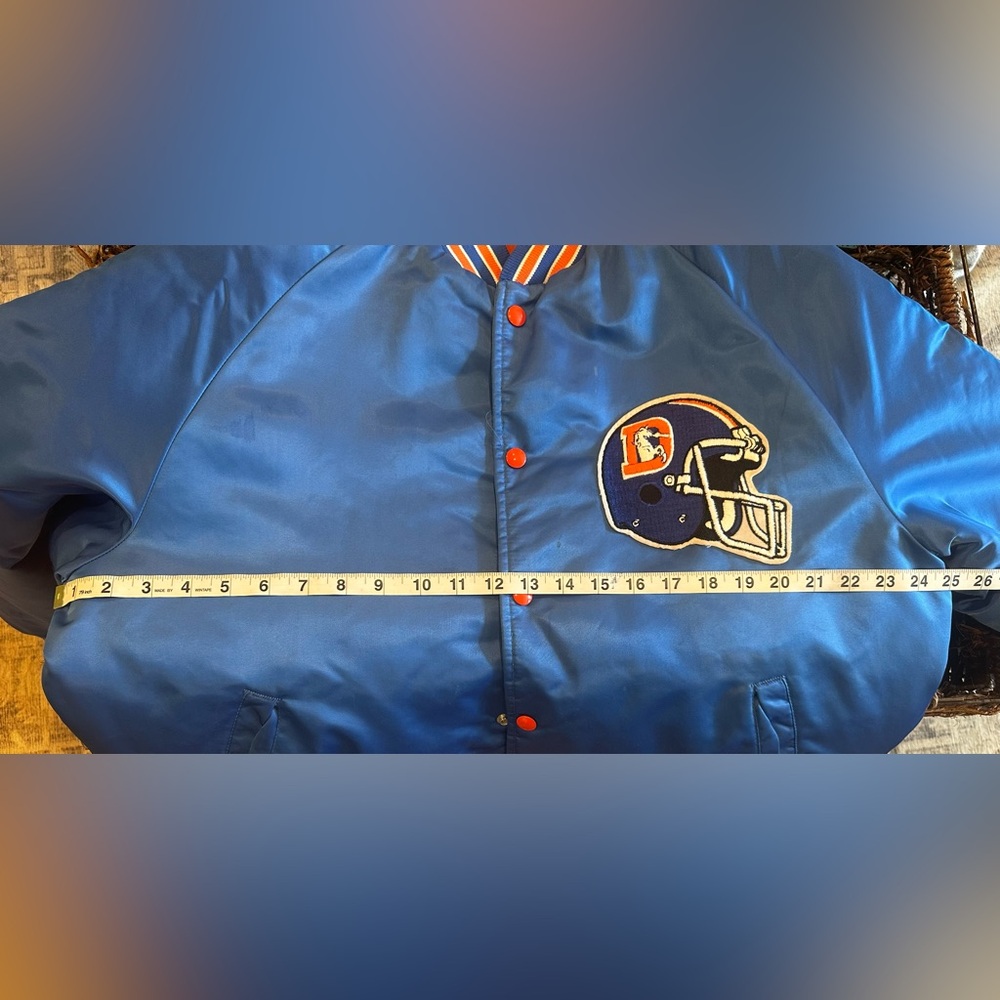 Vintage Denver Broncos bomber jacket - Picture 8 of 9